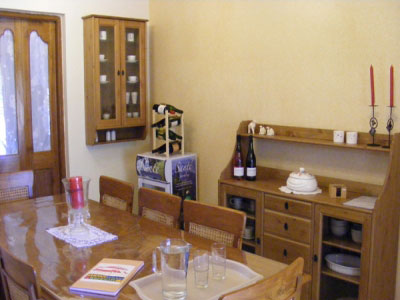 Stain Glass Cottage Dining Area