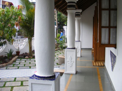 Stain Glass Cottage Front Porch
