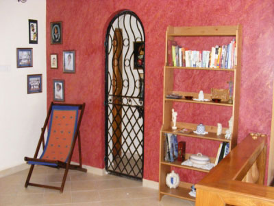 Stain Glass Cottage Access from Hall